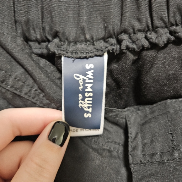 Black swim shorts - size 22 - Picture 5 of 5